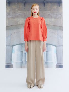 the studio K Puff Volume Sleeve Blouse_Red