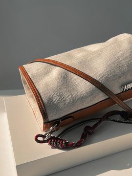 THEHEE Mure Herringbone Bucket Bag [Brown]