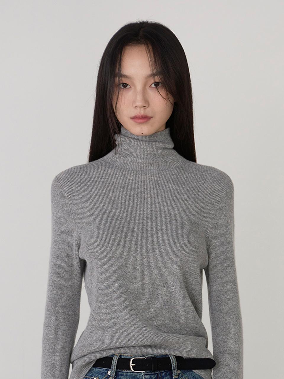 THEMARGOT CASH HOLGAMENT TURTLENECK KNIT (GRAY)