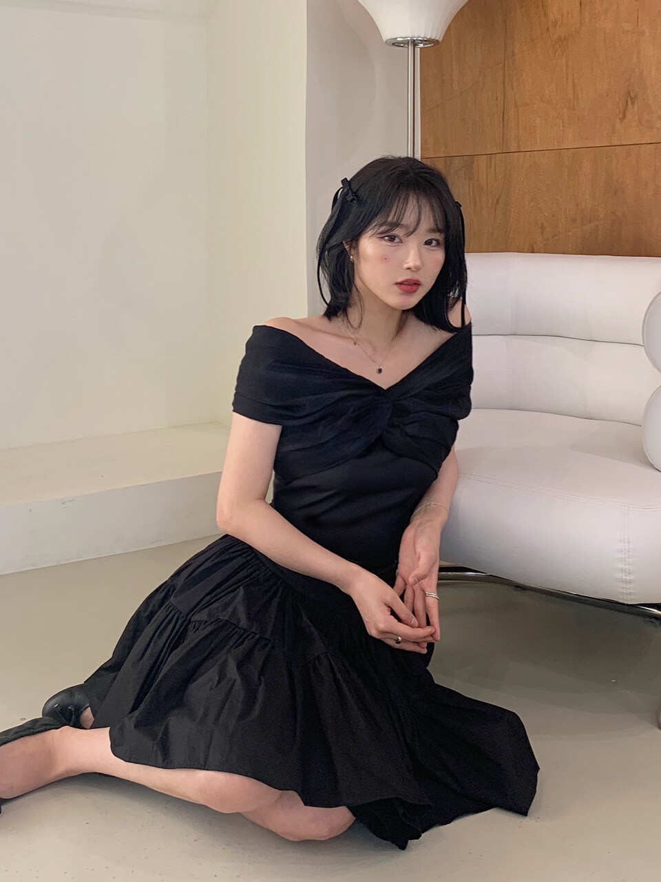 THETIS Double Twist Blouse_Black