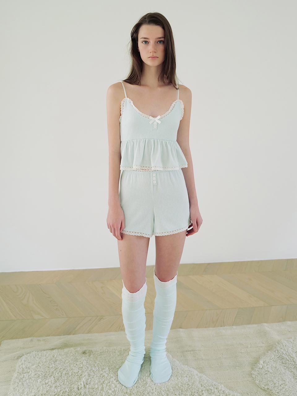 THETIS FLOWER LACE DETAIL SHORTS
