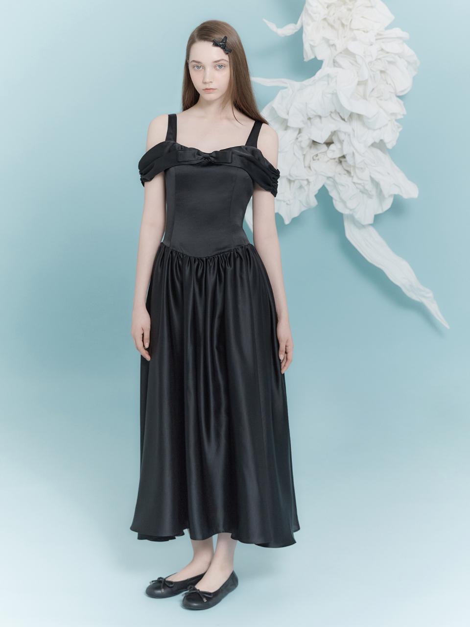 THETIS Satin Ribbon Off Shoulder Dress_Black