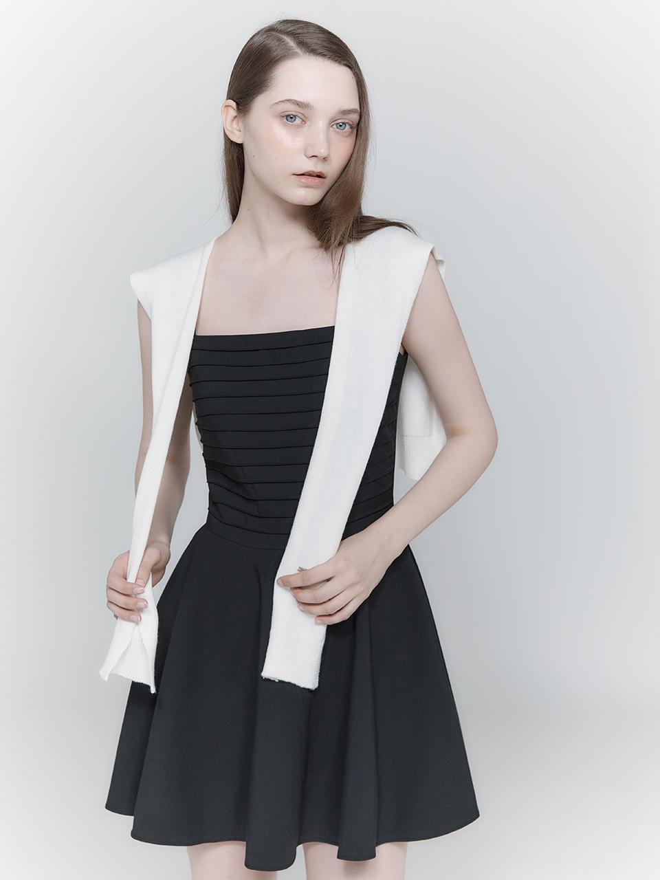 THETIS [SET] Sleeveless Pintuck Dress+Knit Shawl