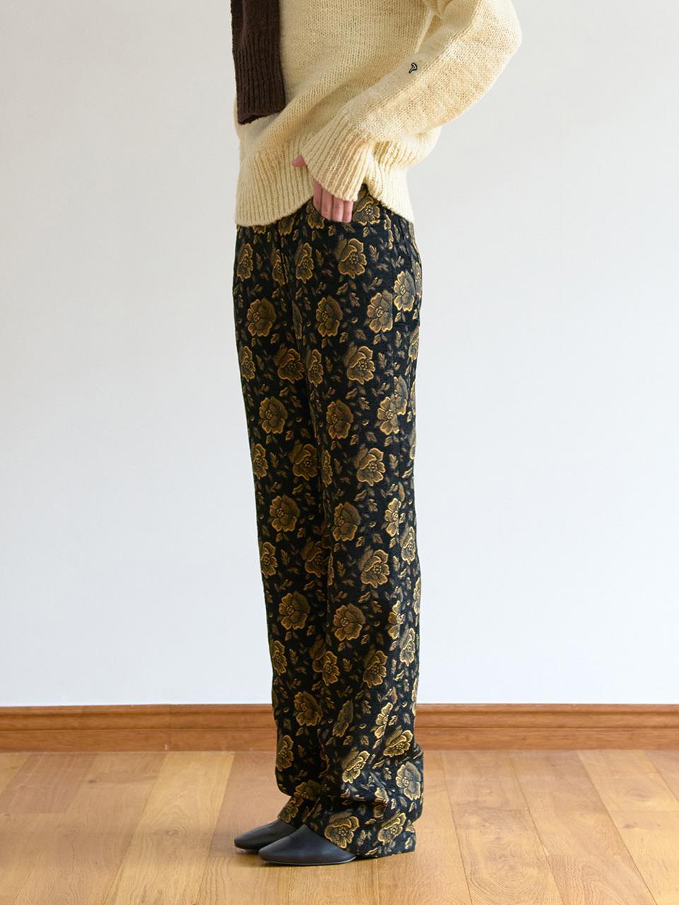 THINK PLANT Floral Jacquard Semi Boot-Cut Pants [Black]