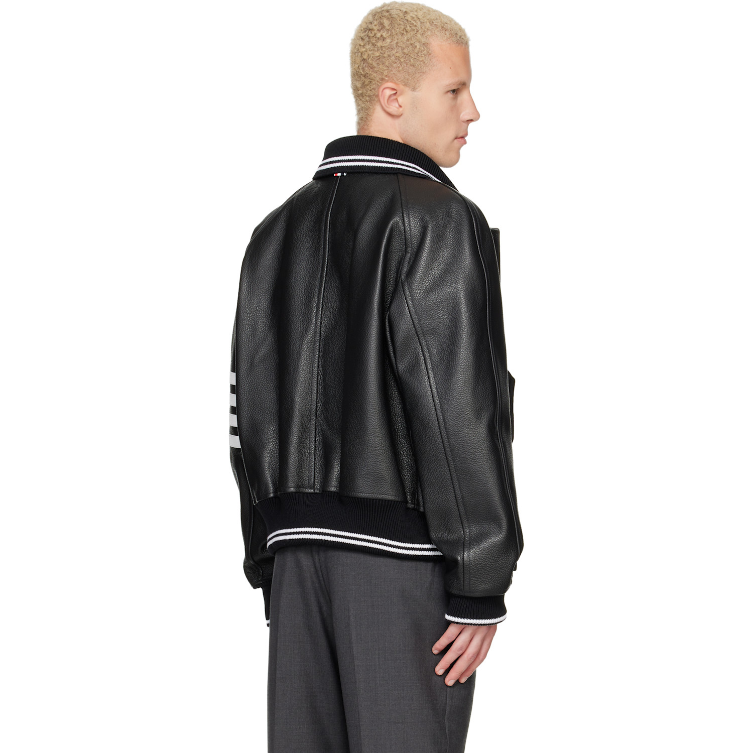 【90%OFFセール】THOM BROWNE ボンバージャケット 光沢 レザー Thom Browne - Black Raglan Sleeve Oversized Leather Blouson Jacket
