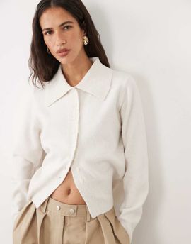 Threadbare Threadbare cardigan with peter pan collar in ecru-White