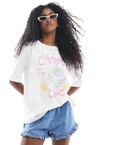 Threadbare Threadbare cotton oversized graphic T-shirt with oyster print in white