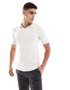 Threadbare Threadbare cotton rich polo top in ecru-White