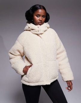 Threadbare Threadbare Ski short faux shearling puffer jacket with hood in cream-White