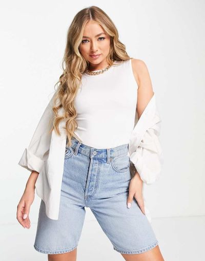 Threadbare Threadbare super stretch sleeveless bodysuit in white