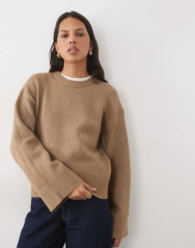 Threadbare Threadbare sweater with wide cuff detail in mocha-Brown