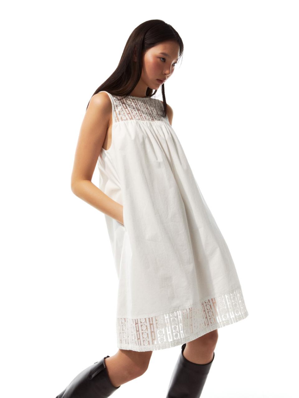 THREE TO EIGHTY Contrast Sleeveless Dress (White)