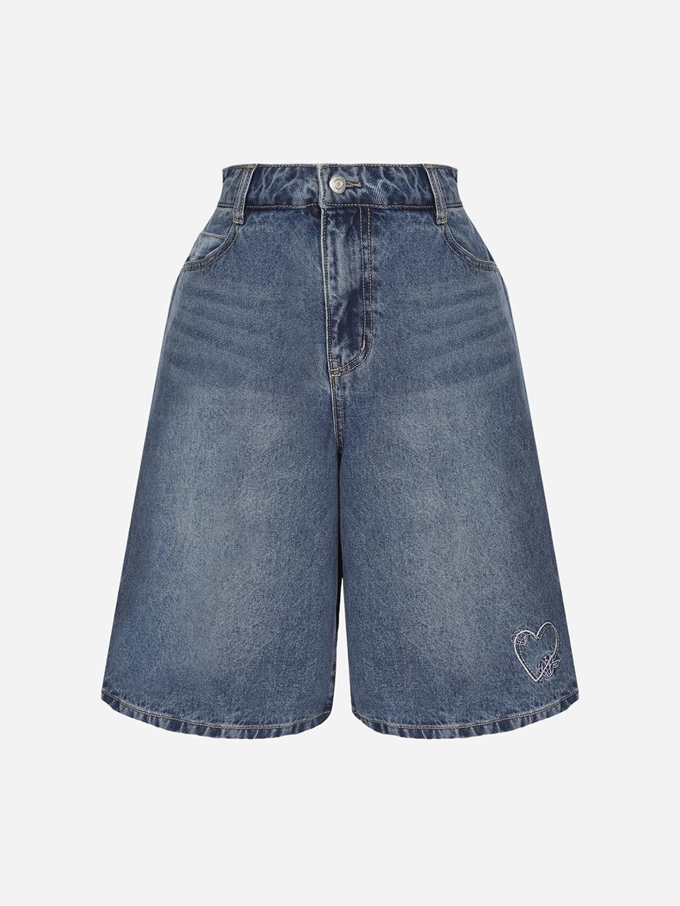 Thursday Island Heart Embroidered Denim Shorts (T254MJE251W)
