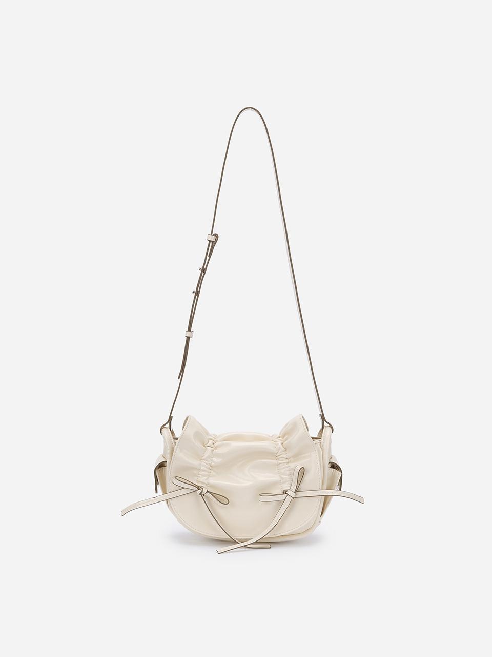 Thursday Island Ribbon Shirring Shoulder Bag (T252MBP141W)