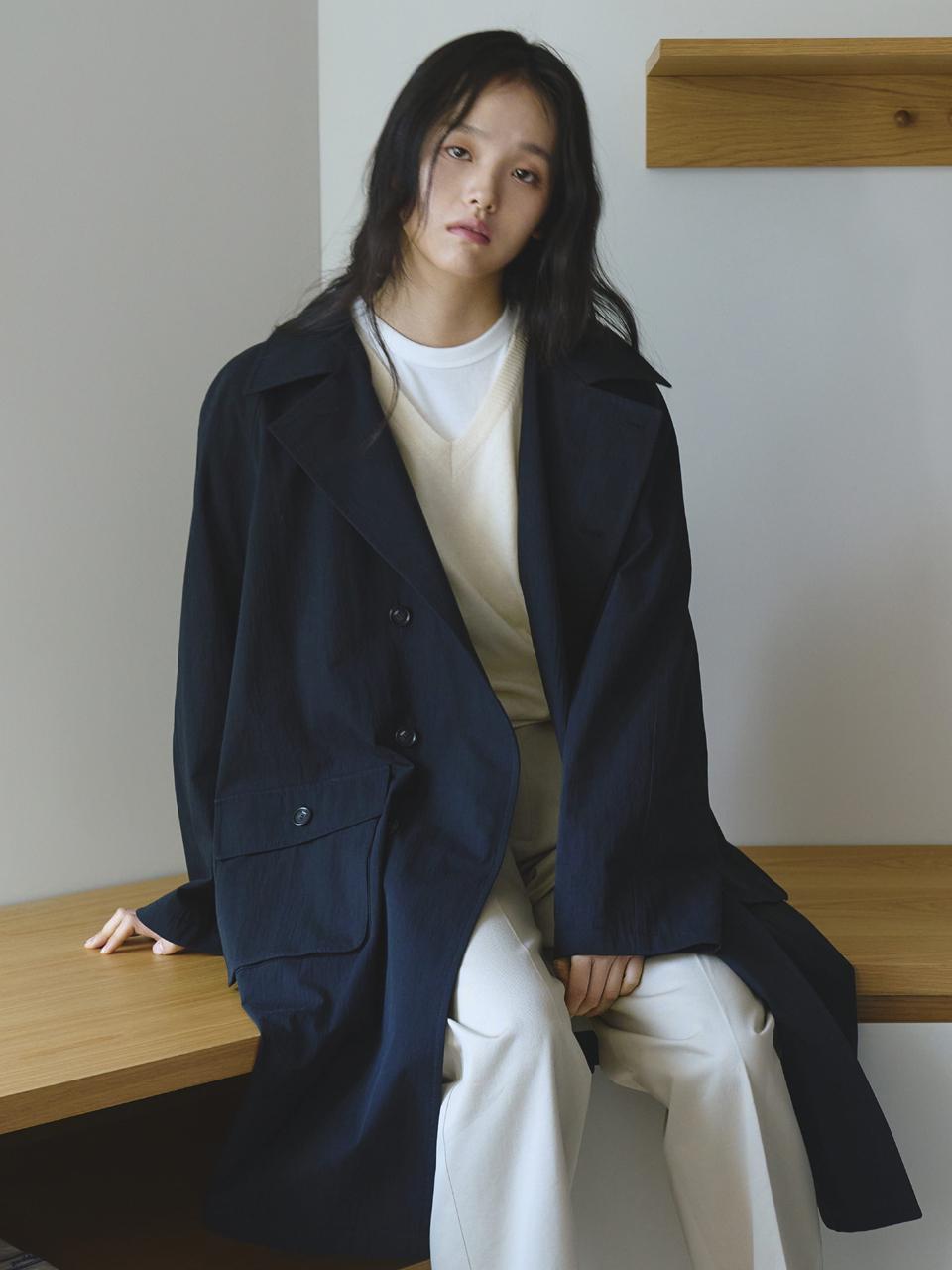 Tillber Balmoral Double Cotton-Nylon Raglan Coat [Black]