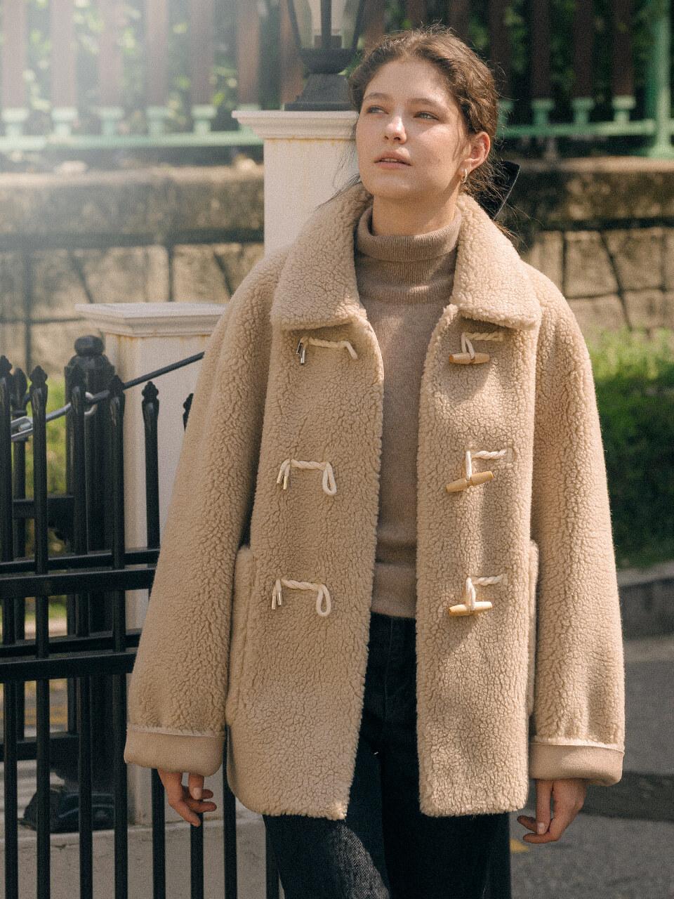 TILLIDIE Collared Wool Mustang Duffle Coat _ Beige