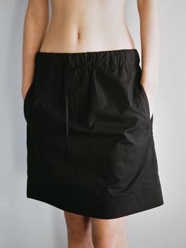 Tocoll Cotton Half Skirt - Black