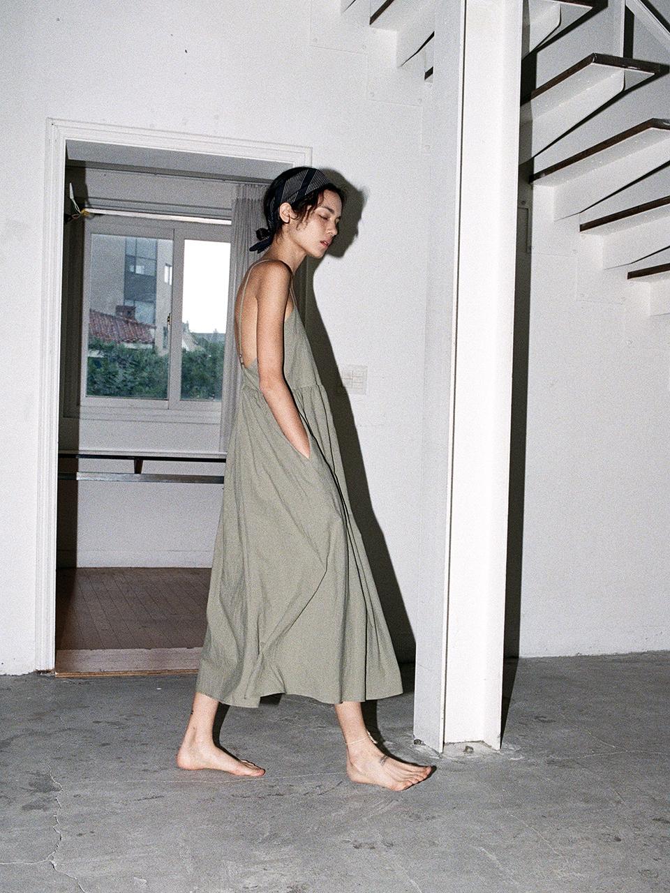Tocoll Cotton Shirring Dress - Khaki