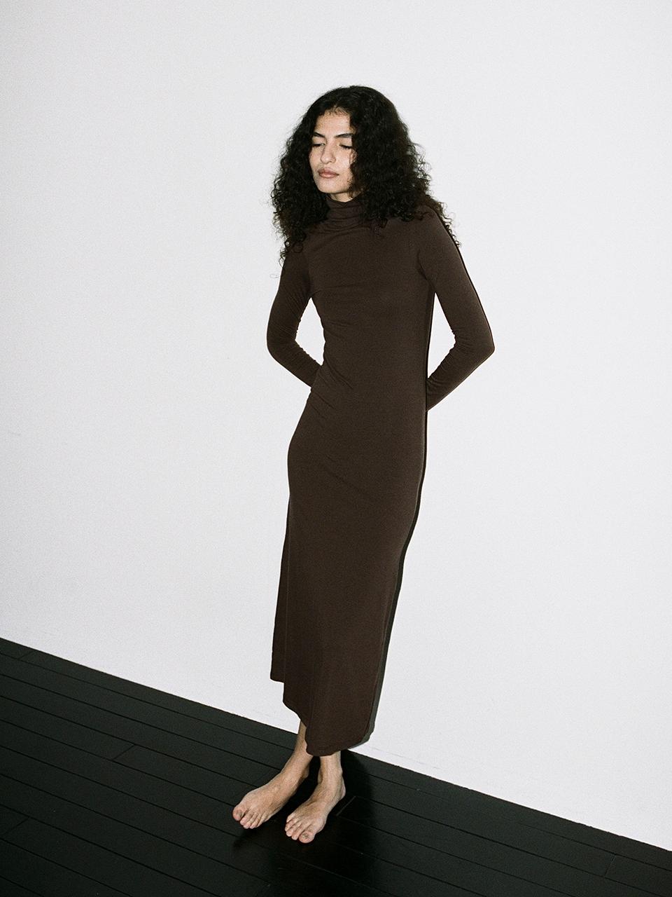 Tocoll Turtle Neck Long Dress - Brown