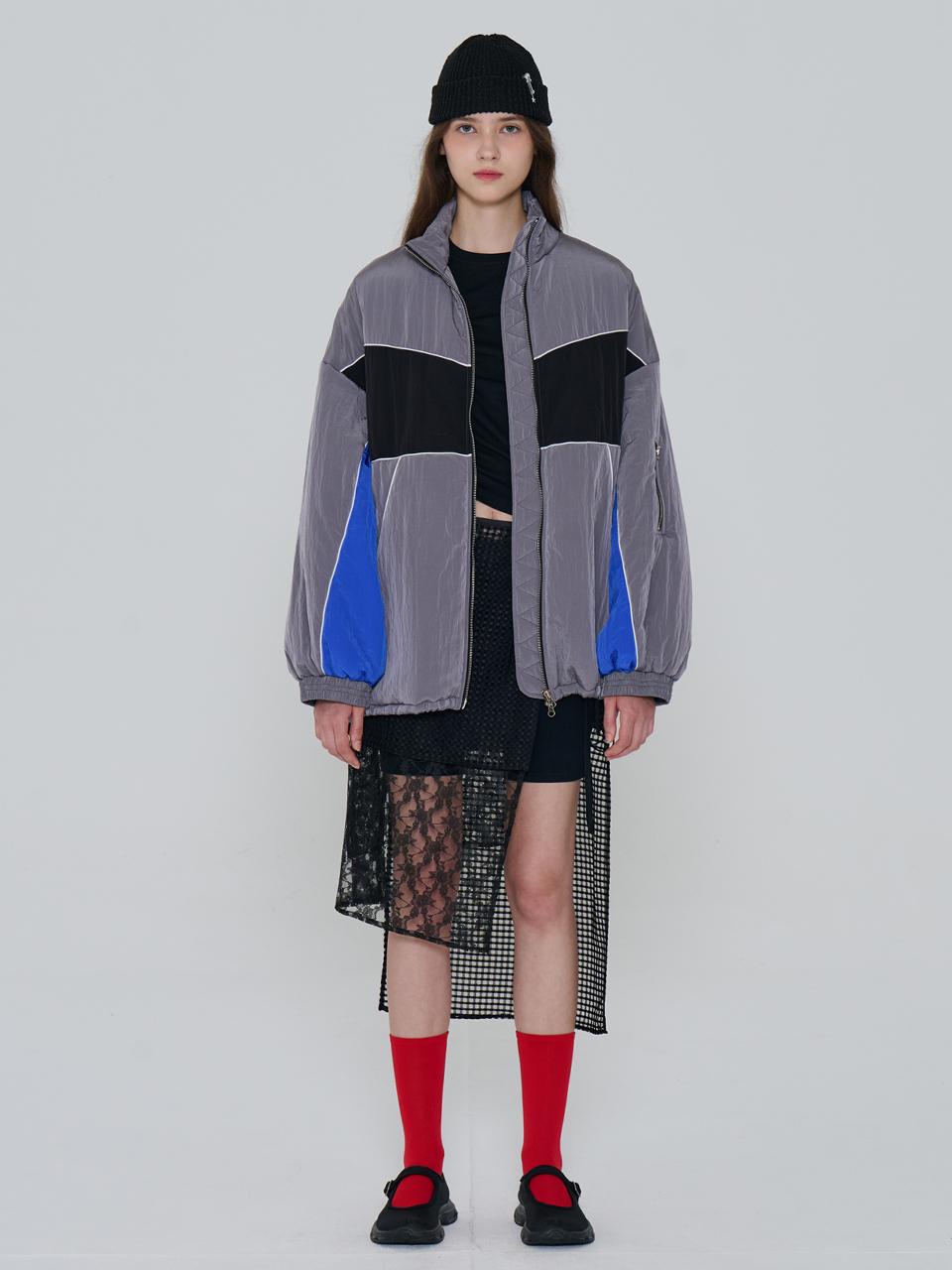 toinq Overfit Color Block Padded Jumper (T249MJP905W)