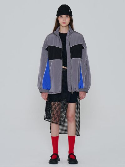 toinq Overfit Color Block Padded Jumper (T249MJP905W)