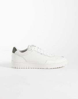 Tommy Hilfiger Tommy Hilfiger basket leather sneakers in white