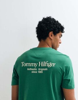 Tommy Hilfiger Tommy Hilfiger boxy fit graphic logo t-shirt in green