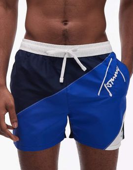 Tommy Hilfiger Tommy Hilfiger drawstring swim shorts in blue & navy
