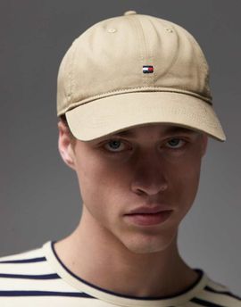 Tommy Hilfiger Tommy Hilfiger flag logo cap in washed khaki-Green