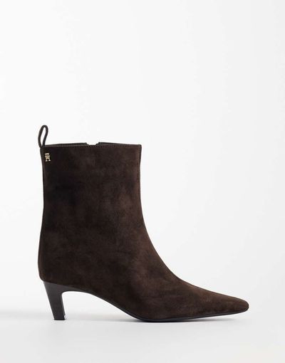 Tommy Hilfiger Tommy Hilfiger Piper real suede heeled ankle boots in brown