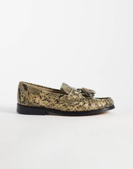 Tommy Hilfiger Tommy Hilfiger premium snake tassel loafers in beige-Neutral