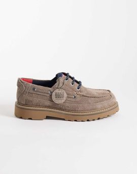 Tommy Jeans Tommy Jeans archive real suede boat shoes in beige-Neutral