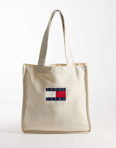 Tommy Jeans Tommy Jeans Heritage flag canvas tote bag in beige-Neutral
