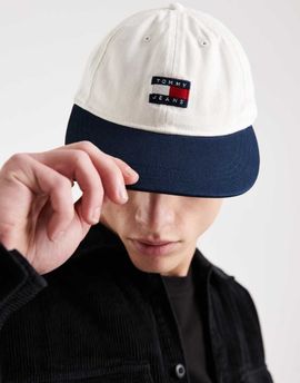 Tommy Jeans Tommy Jeans heritage logo cap in white & navy