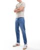 Tommy Jeans Tommy Jeans Isaac relaxed tapered jeans in mid wash-Blue - 1
