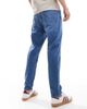 Tommy Jeans Tommy Jeans Isaac relaxed tapered jeans in mid wash-Blue - 2