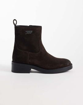 Tommy Jeans Tommy Jeans Lisa real suede soft sole boots in dark brown