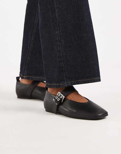 Tommy Jeans Tommy Jeans real leather ballerina flats with buckles in black
