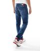 Tommy Jeans Tommy Jeans Scanton slim jeans in mid wash with flag details-Blue - 4