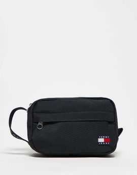 Tommy Jeans Tommy Jeans timeless toiletries bag with logo in black