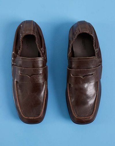 Tony Bianco Tony Bianco Gloria square toe loafers in chocolate vintage leather-Brown