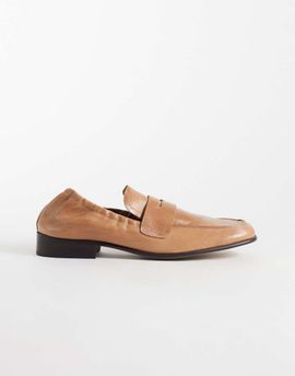 Tony Bianco Tony Bianco Gloria square toe loafers in tan vintage leather-Brown
