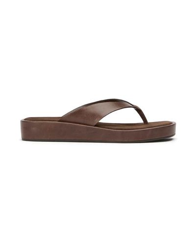 Tony Bianco Tony Bianco Kyra toe thong sandals in chocolate vintage leather-Brown