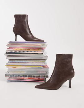 Tony Bianco Tony Bianco Sweetie pointed toe heeled boots in vintage chocolate-Brown