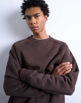 Topman Topman premium heavyweight sporty raglan sweatshirt with raw seam in brown