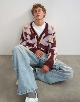 Topman Topman relaxed fit fluffy floral cardigan in burgundy-RED