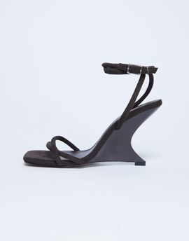Topshop Topshop Alexa wedge heeled mules in chocolate-Brown