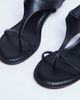 Topshop Topshop Amber toe thong mid heel sandals in black - 2