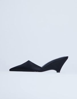 Topshop Topshop Annie wedge closed toe shoes in black