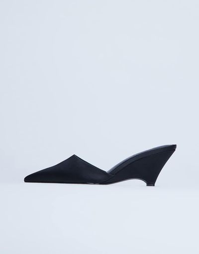 Topshop Topshop Annie wedge closed toe shoes in black